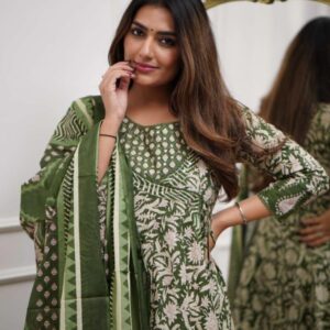 Green Cotton printed kurta set with mulmul dupatta